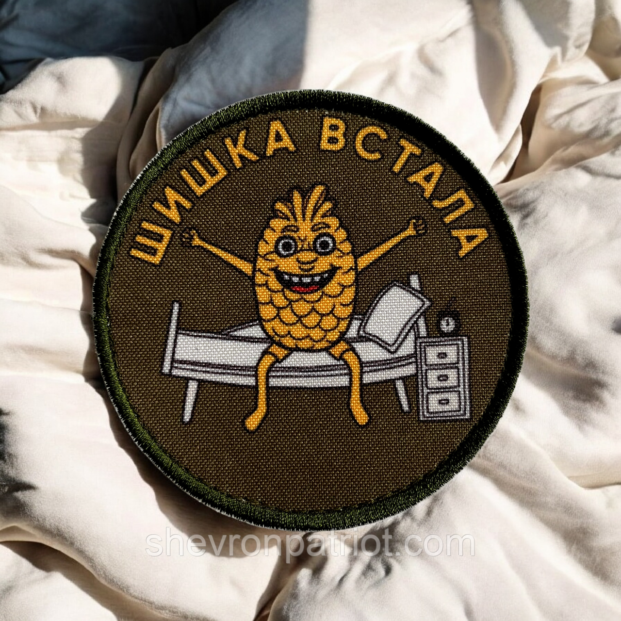 №ДШ067 Шеврон "ШИШКА ВСТАЛА" 9Х9СМ